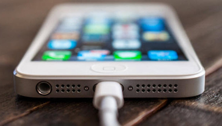 iPhone 6ya tersten takılan kablo