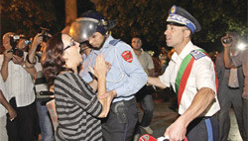 O İspanyol sübyancıyı niye affettin