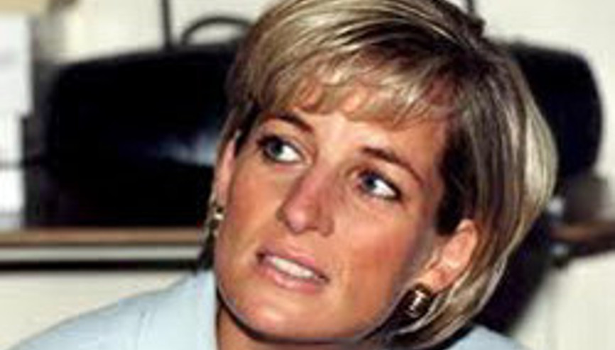 Prenses’in can verdiği yerde afiş krizi