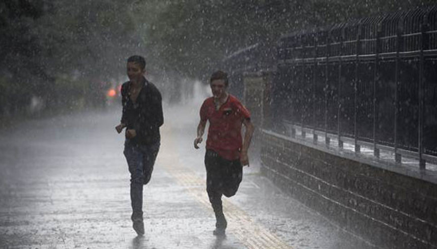Meteoroloji uyardı: Akşam saatlerinde sağanak yağış geliyor