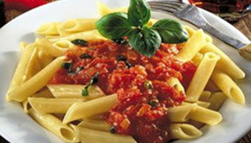 Makarna patronundan yarım özür