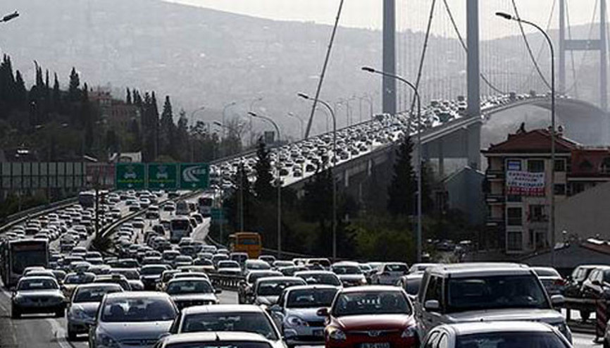 İstanbul trafiğinde cuma kâbusu