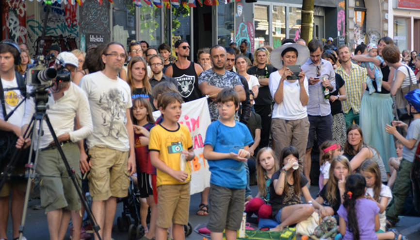 Ve sonunda Bizim Bakkal kazandı