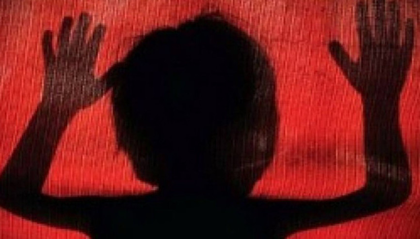 Önce tecavüz ettiler, sonra boğup ağaca astılar