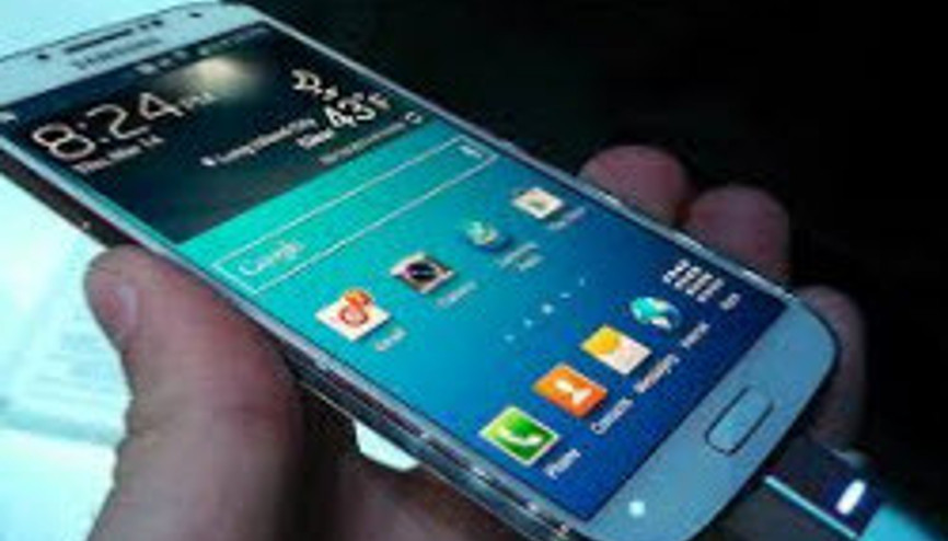 Samsungun yeni telefonu böyle olacak