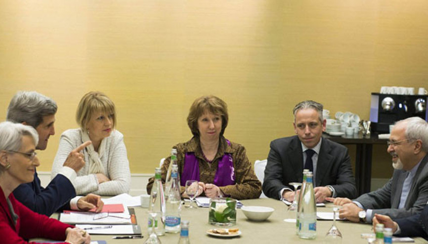 İki ülke nükleer casusluk iddialarını soruşturuyor