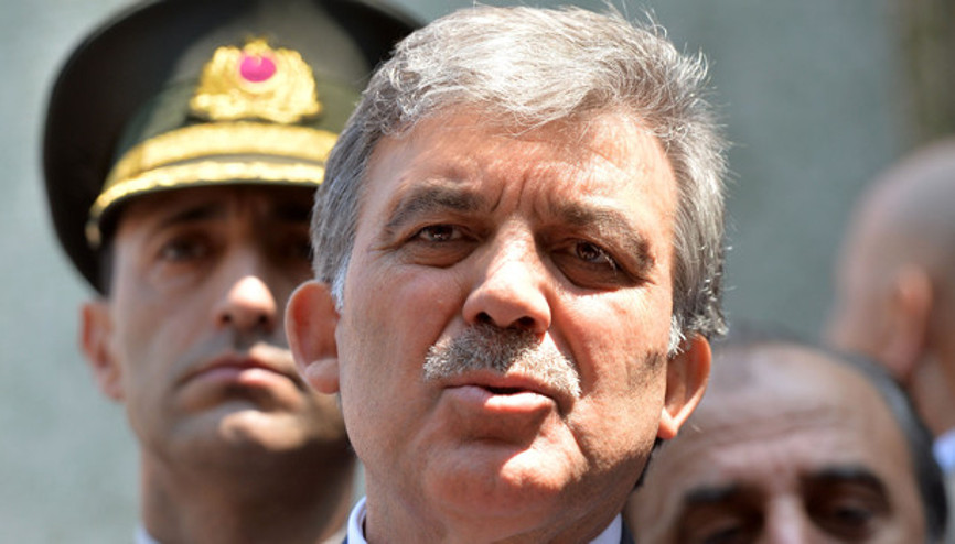 Gül: İsraili bir kez daha ikaz ediyorum