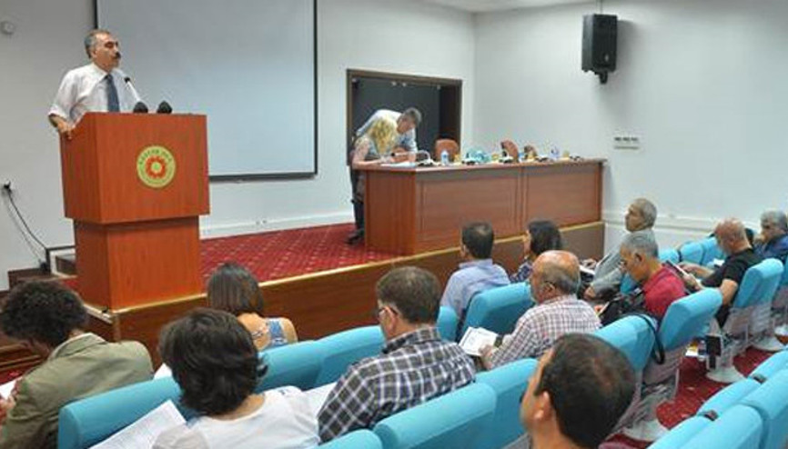 Müdürlerin iadesi için basın toplantısı
