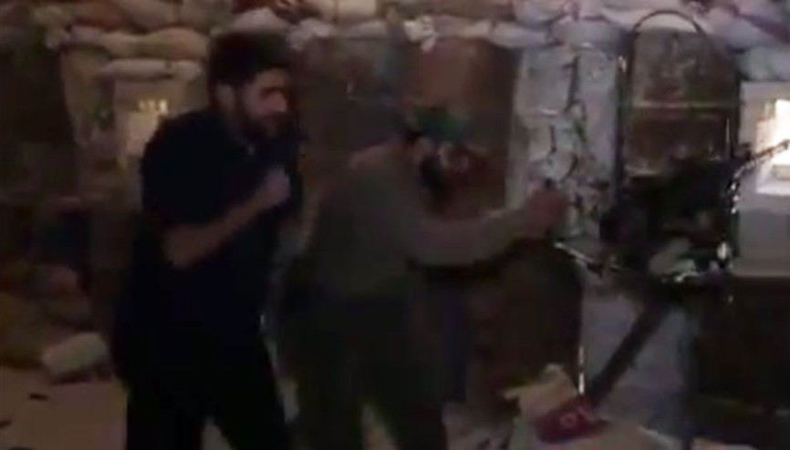 TRT ekibi keskin nişancıların hedefi oldu