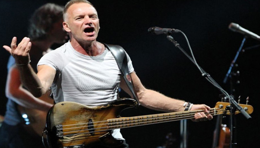 Oturduğu yerden dolarları götürüyor