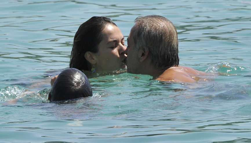 Barış Falay ve Esra Ronabar tatilde