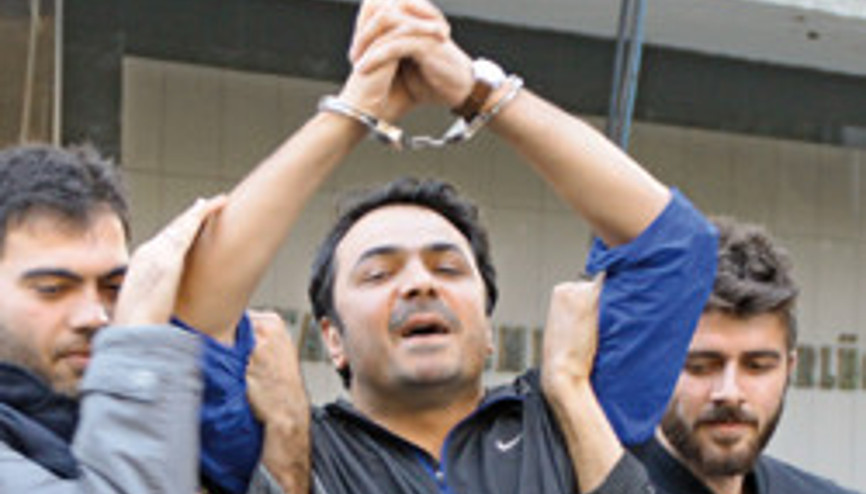 Yürürken yakalandı