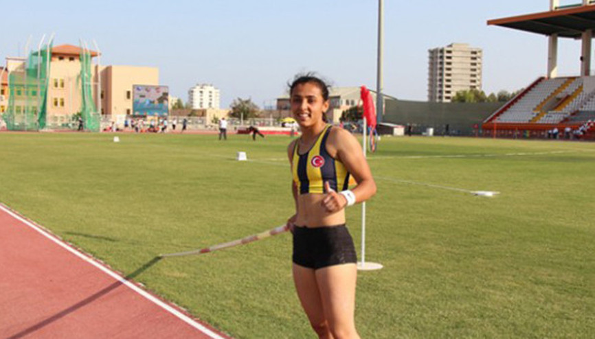 Atletizmde iki Türkiye rekoru