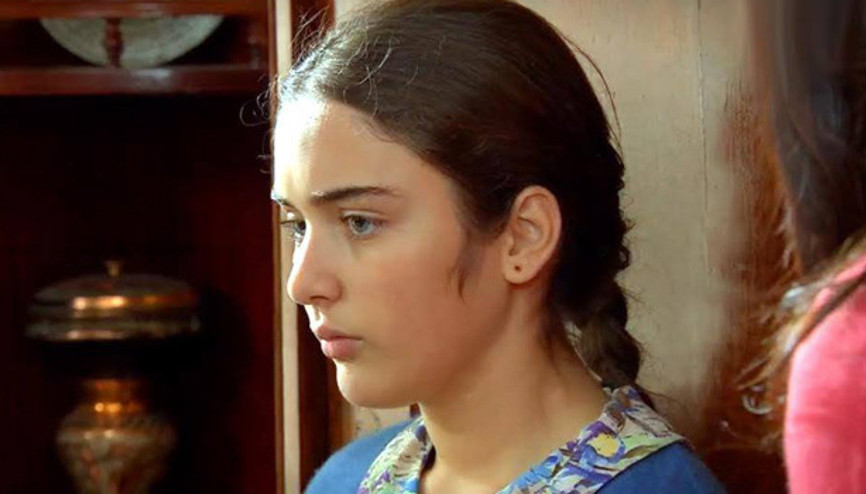 Küçük Gelin izle 55. yeni bölümde Azad ölümle burun buruna