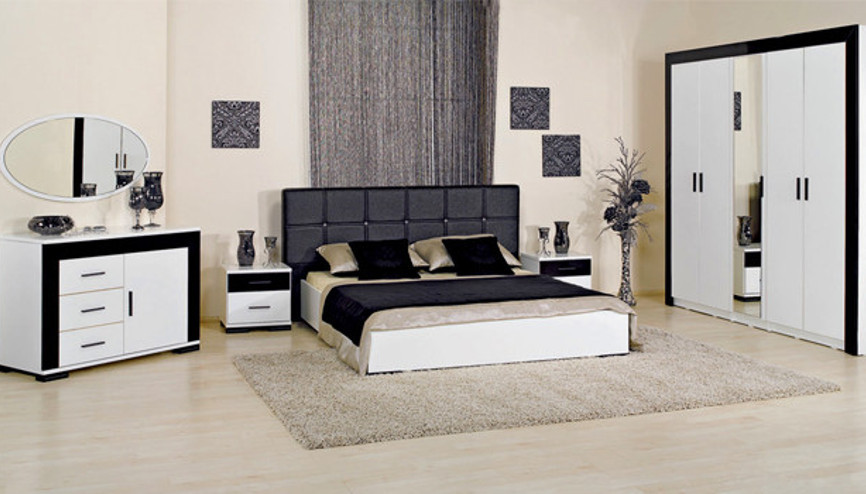 Monokrom yatak odası