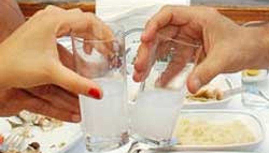 Alkollü içkilere uyarı mesajları geliyor