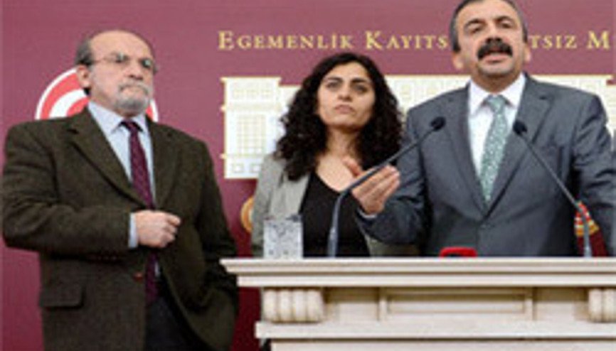 BDPli üç milletvekili istifa etti