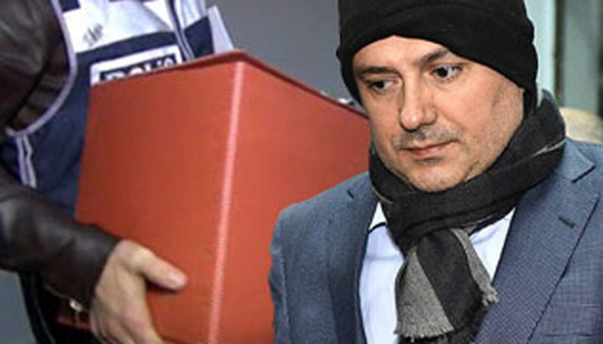 Ayakkabı kutuları iade edilmiş
