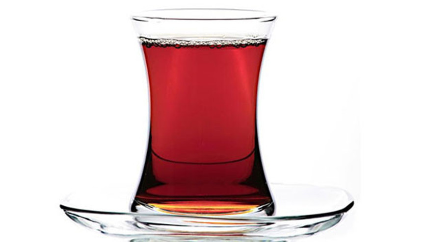 Kemikler için siyah çay için
