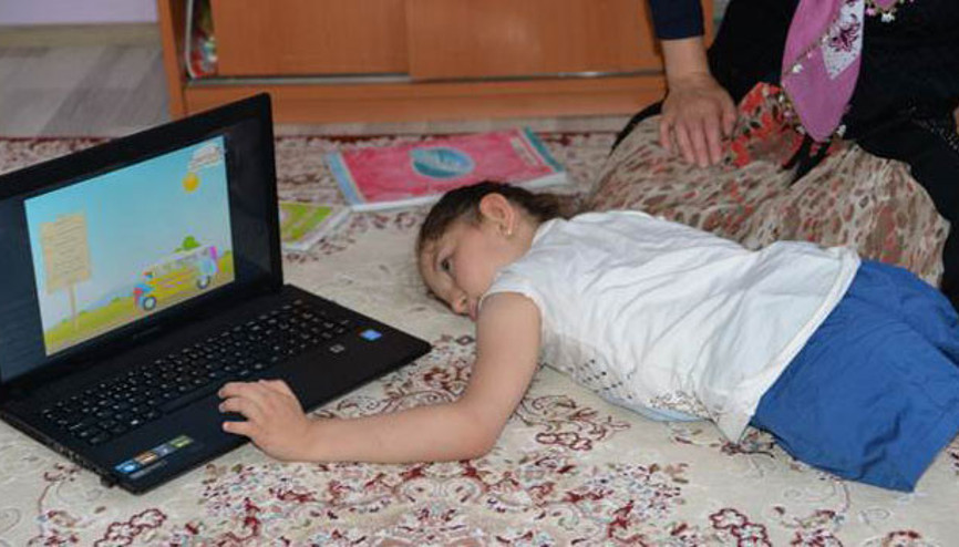 Tek kollu Yaren akülü arabasına kavuşuyor