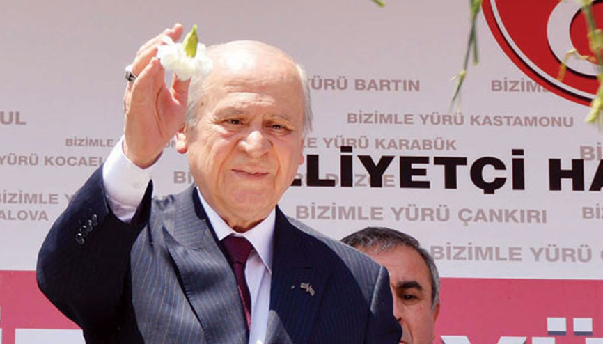 Bahçeli: Davutoğlu doğuda serok batıda Türkmen