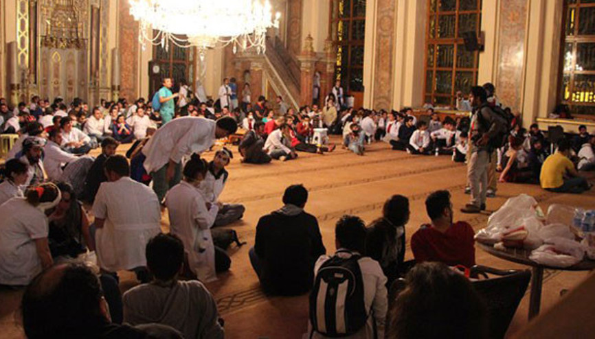 Dolmabahçe Camii imamı Halil Necipoğlu: Cami içerisinde alkol kullanan görmedim