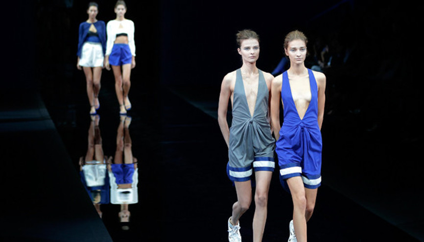 Armaniden tartışmalı defile