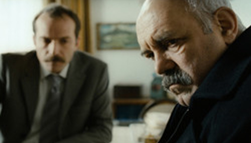 Altın Elma Küflendi