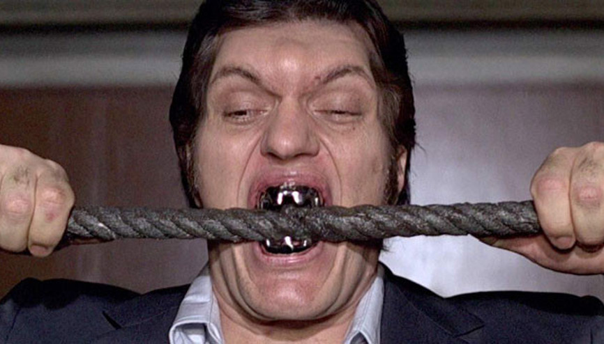 James Bondun canisi Richard Kiel 74 yaşında öldü