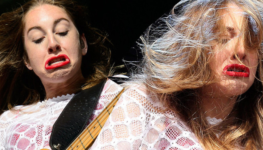 Glastonbury Müzik Festivaline Haim damgasını vurdu