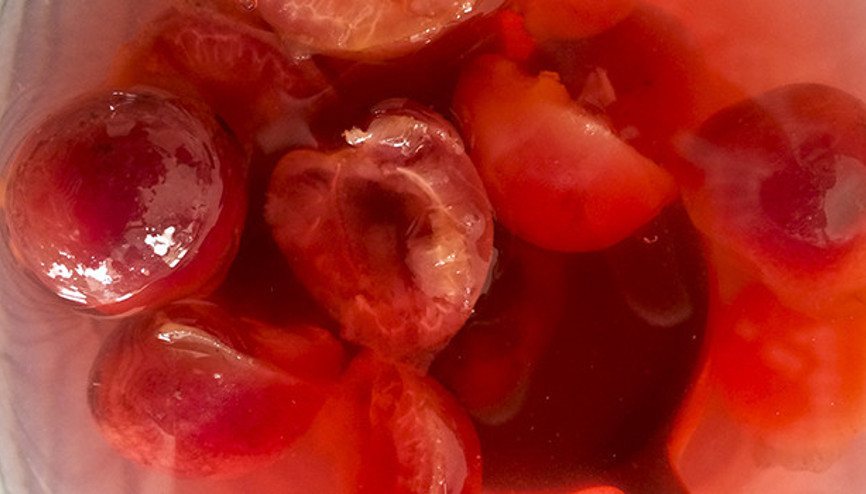 İftar olsa da 2 tas hoşaf içsek