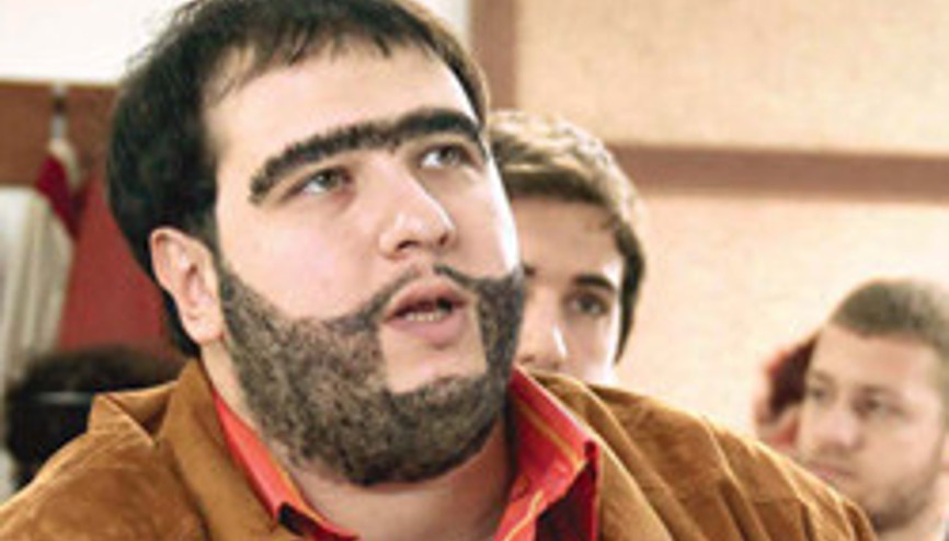 ŞAHAN GÖKBAKAR TWITTERDAN OYUNCU ARIYOR