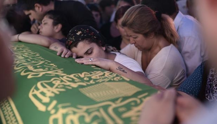 Suruç kurbanı Nazegül Boyraz toprağa verildi