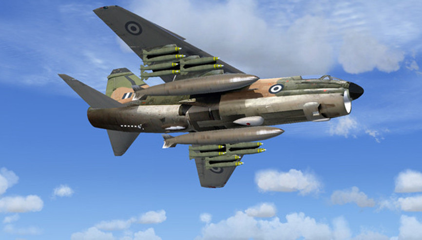 Yunanistanda askeri uçak düştü