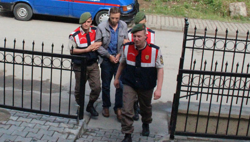 23 önce verdiği başlık parasını geri isteyen eniştesini yaraladı