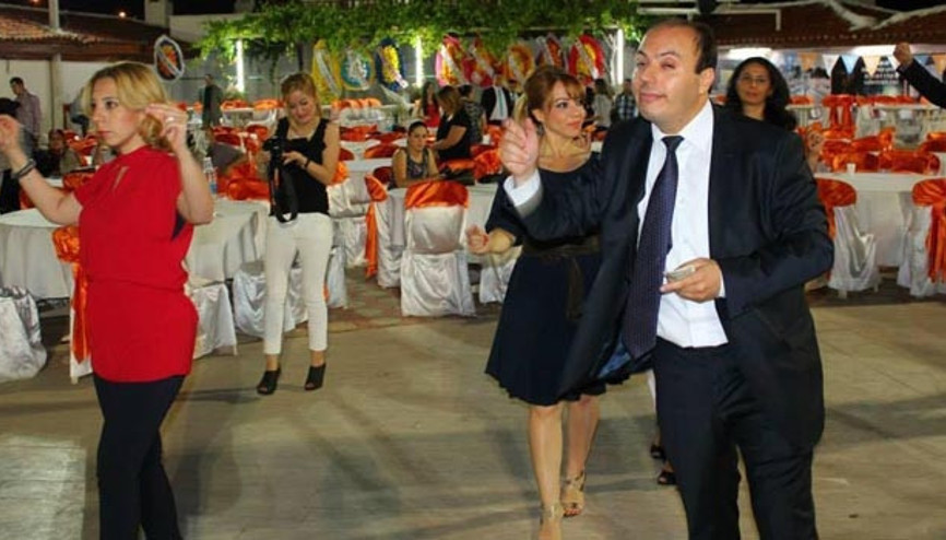 AK Partide alkol krizi