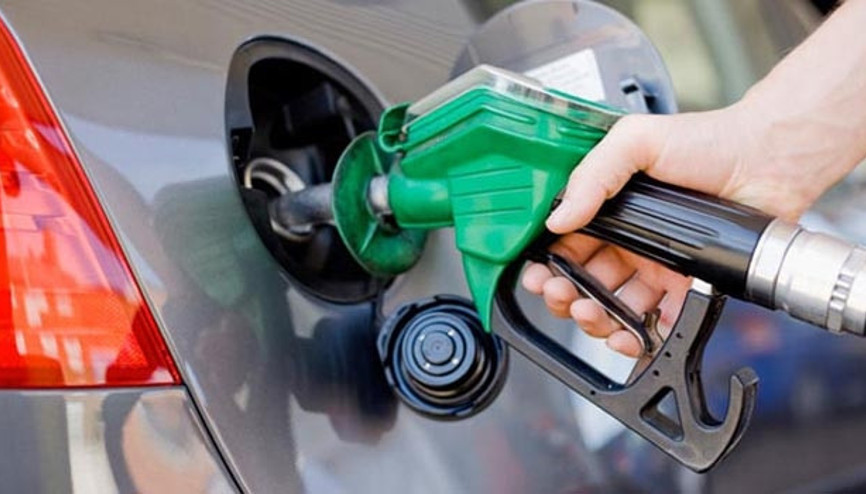 Benzine 6 kuruş indirim / (Benzin ne kadar oldu)
