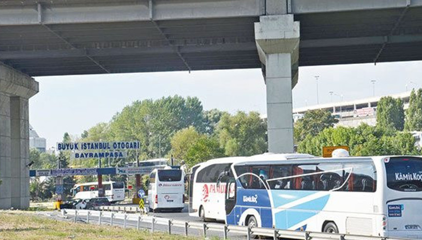 İstanbul Otogarında yaşanan saat başı ücret krizi çözüldü