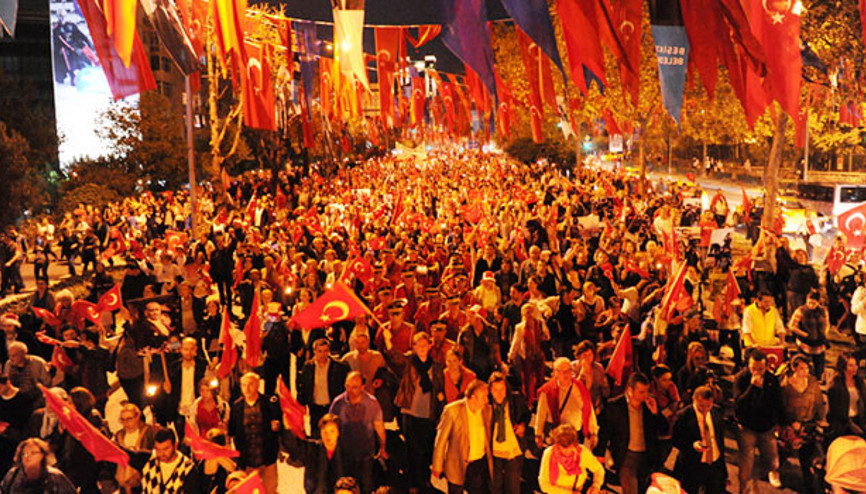 Beşiktaş Belediyesi 30 Ağustosta fener alayı düzenlemeyecek