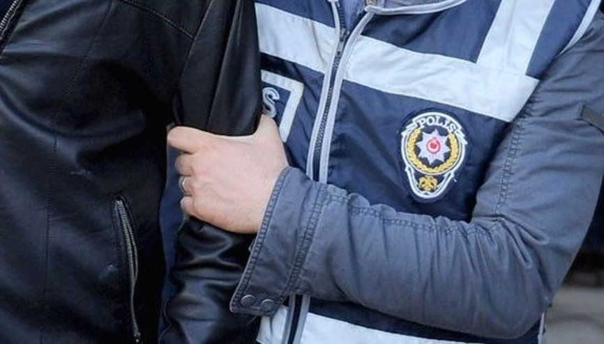Gözaltına alınan İngiliz gazeteciler tutuklandı