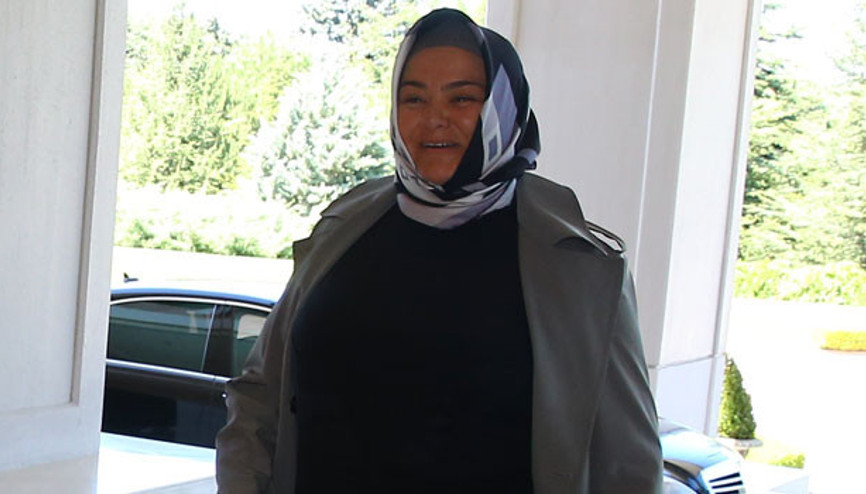Yeni Bakan Ayşen Gürcan: Bu sıralar börek açıyorum Yeni Bakan Ayşen Gürcan: Bu sıralar börek açıyorum