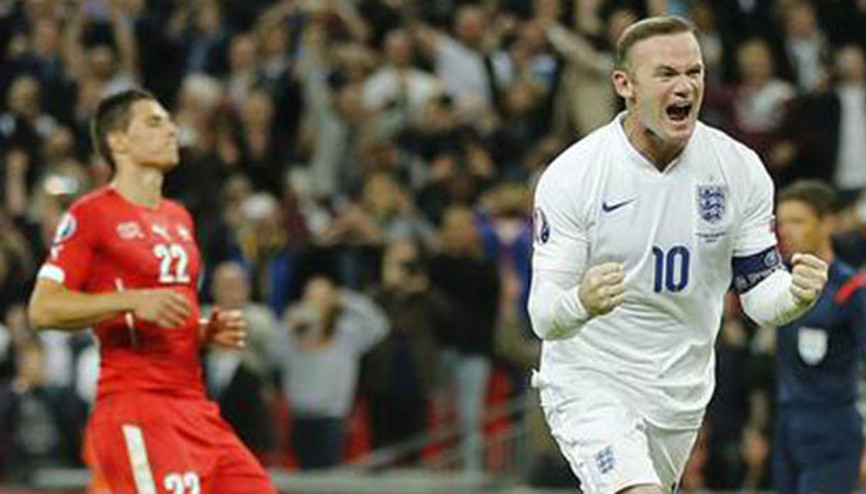 Ve Rooney rekoru kırdı