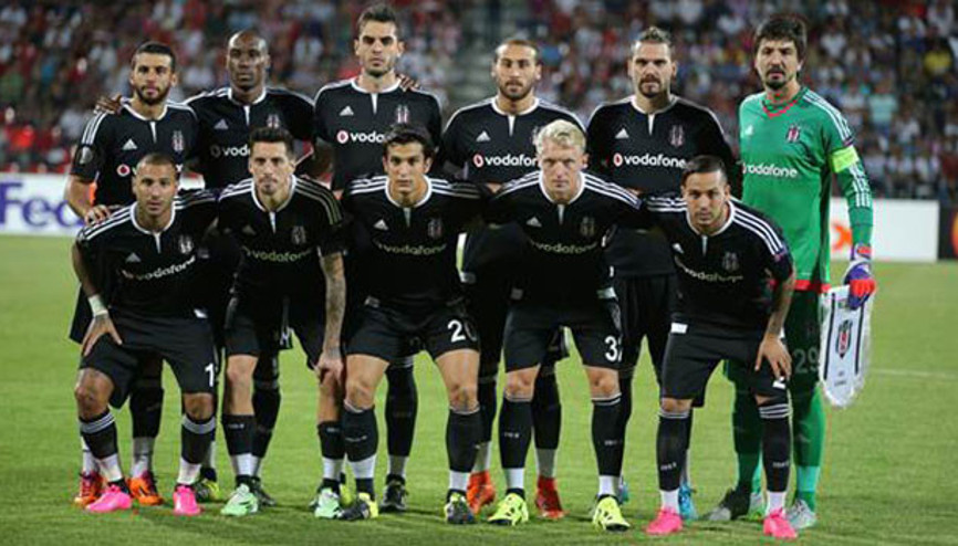 Skenderbeu maçı sonrası Beşiktaşa flaş eleştiri: Dalga geçiyorlar