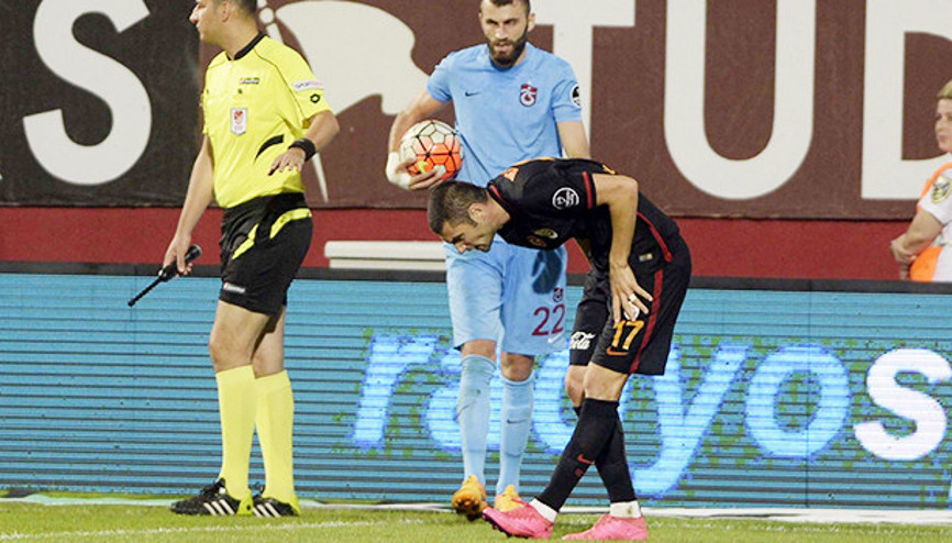 Burak Yılmaz 1 ay yok