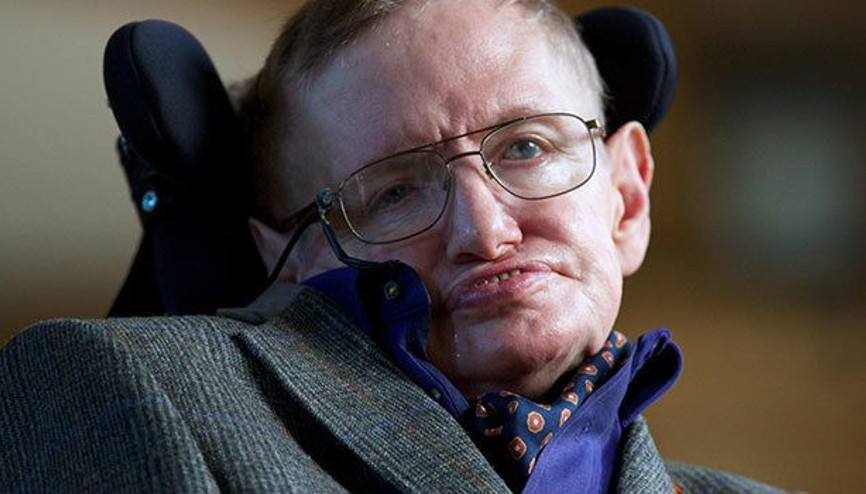 Stephen Hawking: Uzaylılar dünyanın sonunu getirebilir