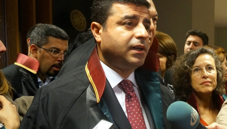 Beyaz Torosun bagajında Ankaraya postalarlar Beyaz Torosun bagajında Ankaraya postalarlar