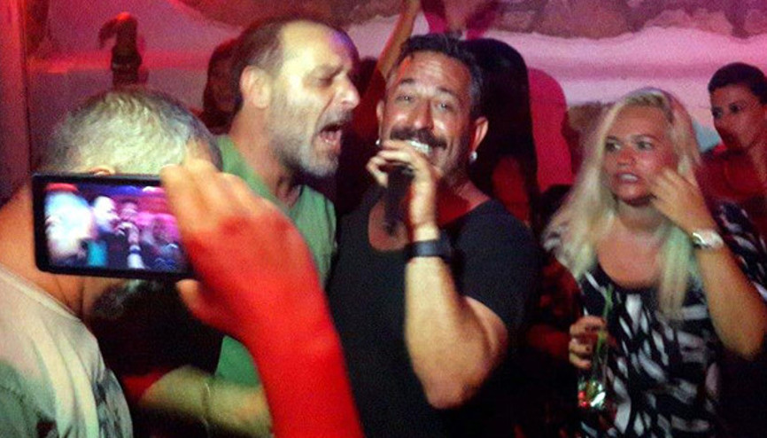 Cem Yılmazdan bateri şov