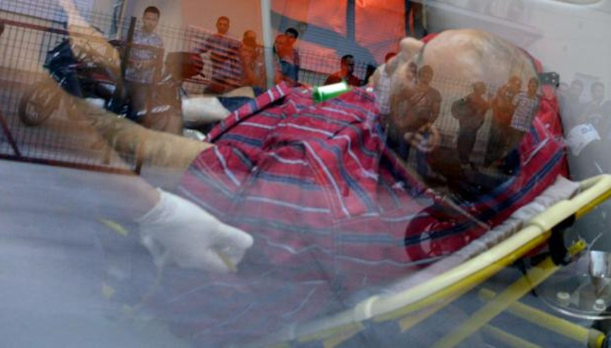 Adana’nın ünlü dondurmacısı bacaklarından vuruldu