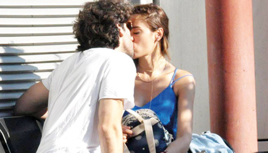 Şükrü ile Şükranın romantik anları