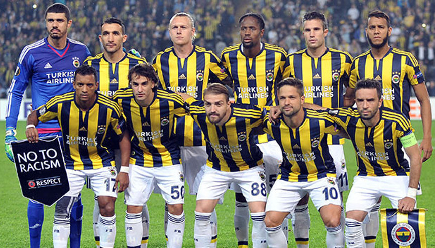 Fenerbahçede 13 futbolcunun sözleşmesi bitiyor